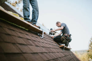 Local Roofers in Creighton Univ, NE